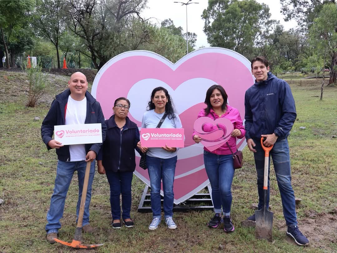 Voluntariado de la Secretaría Anticorrupción y Buen Gobierno: unión y compromiso, Por Amor a Puebla.