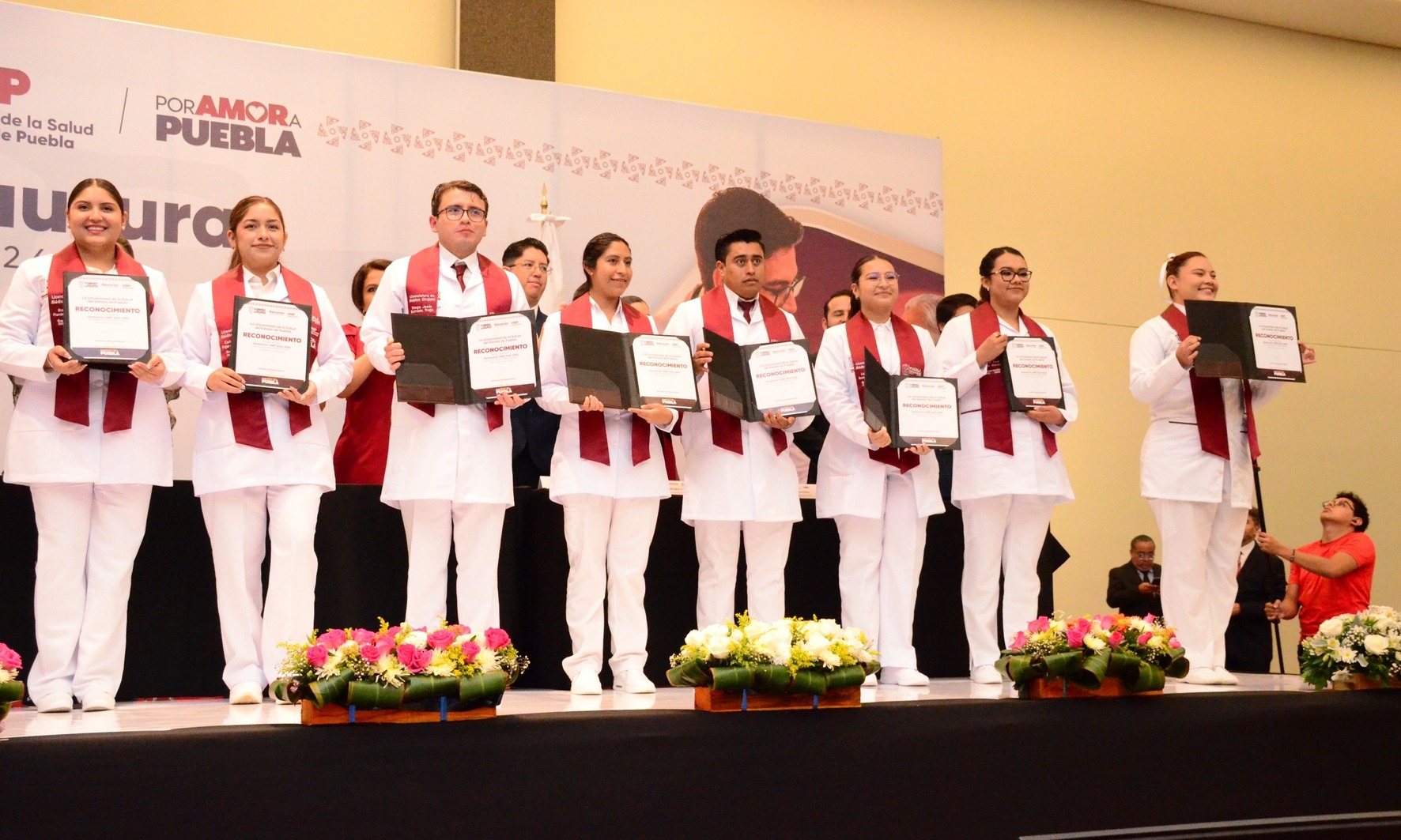 USEP consolida Humanismo Mexicano en salud, con tercera generación de profesionales