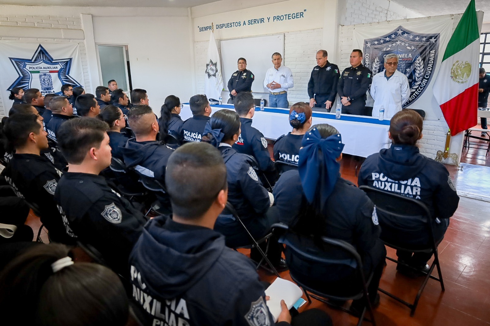 Policía Auxiliar acerca servicios de salud en nueve delegaciones