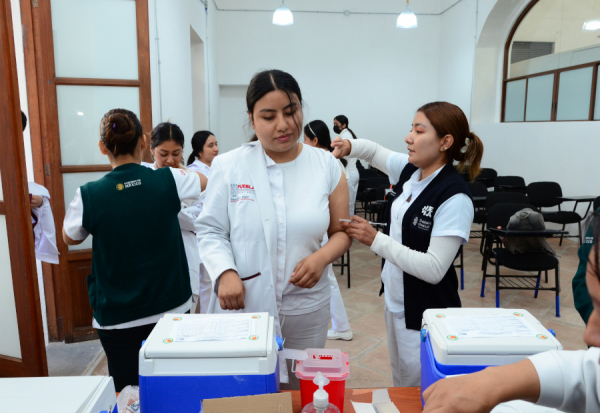 Campaña de Vacunación contra el "Sarampión"