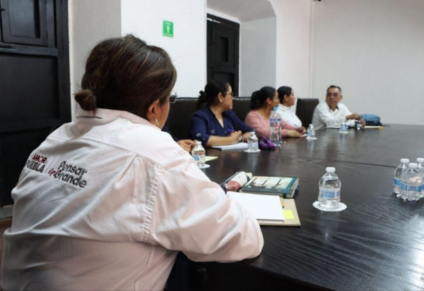 Mesa de trabajo sobre prevención en la comunidad escolar