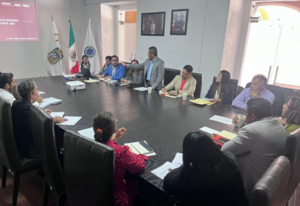 Reunión de trabajo sobre proyectos de inversión para el 2026