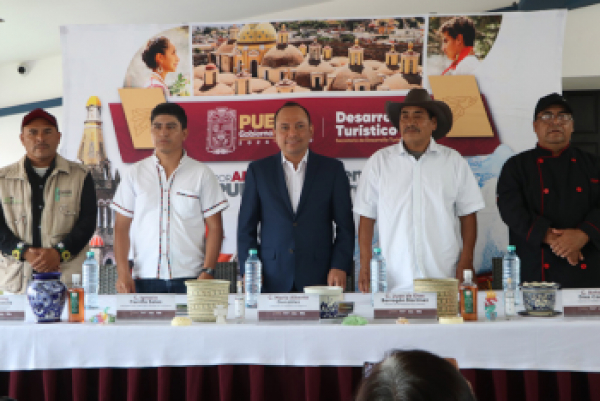 Festival Comunal de la Tetecha de Zapotitlán Salinas del 17 al 18 de mayo 2025