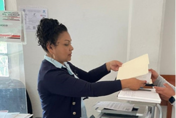 Obtención de documentos oficiales para migrantes poblanos 1