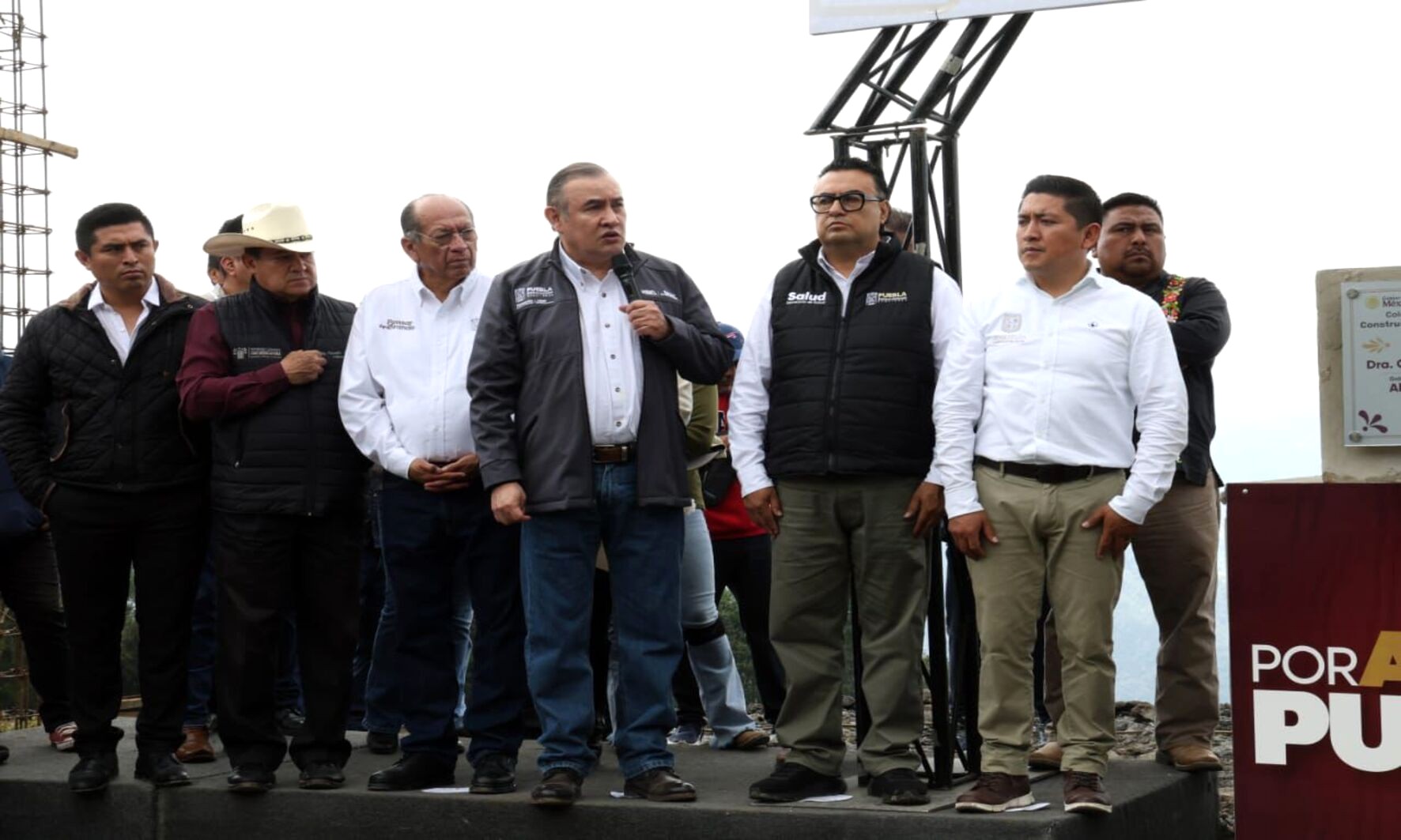 En Zoquitlán, USEP incrementa espacios para educación superior.