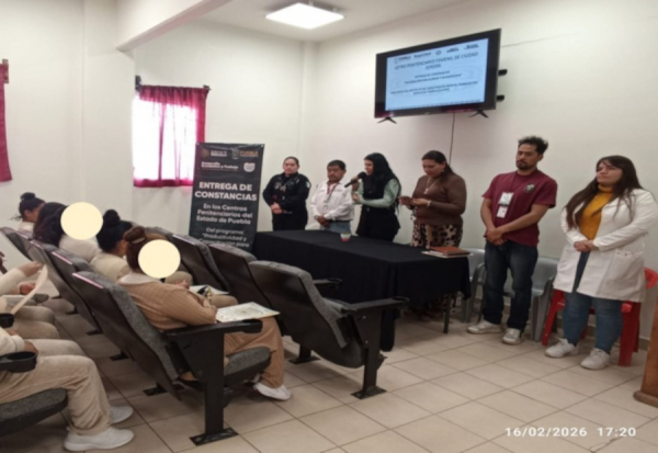 Entrega de Constancias de Capacitación para el trabajo