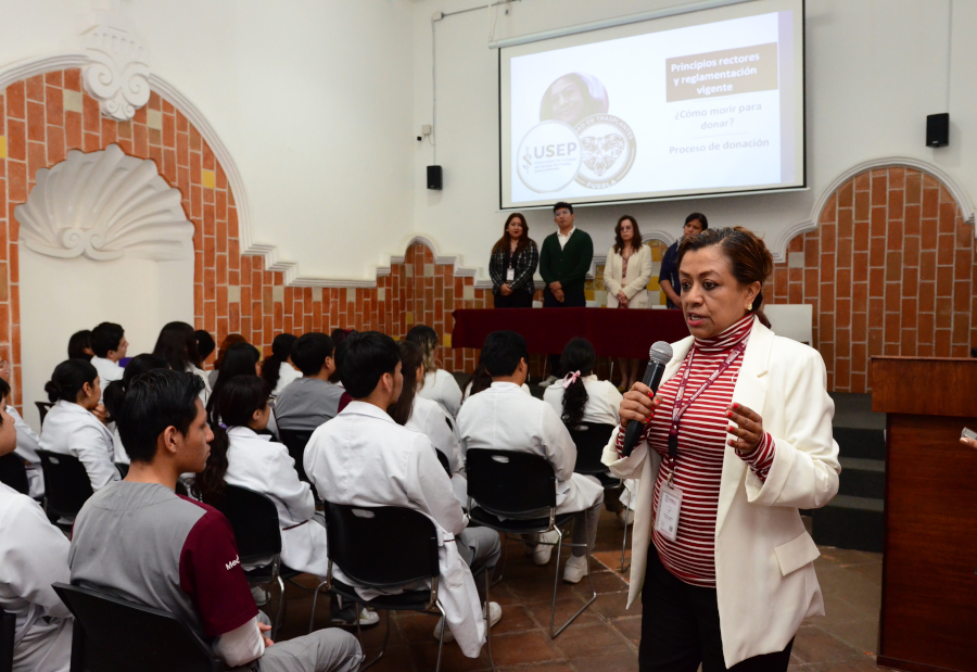Plática de donación y trasplantes 